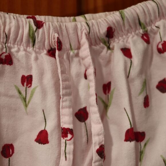 Lord & Taylor Pink Green Rose Print Pajama Sleepwear Set Women’s Lounge Intimate - Picture 3 of 13